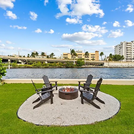 Ultimate Beachhouse - Heated Pool 2M Walk To Beach
